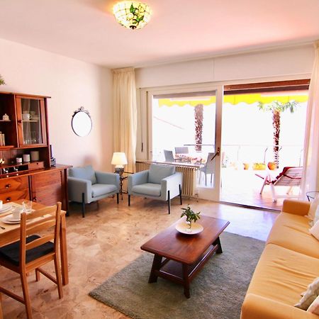 شقة Casa Roccia Pino Lago Maggiore المظهر الخارجي الصورة