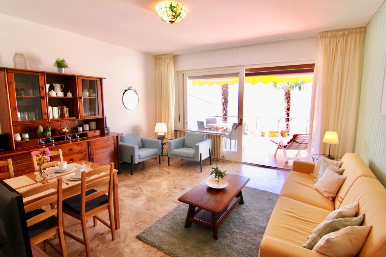 شقة Casa Roccia Pino Lago Maggiore المظهر الخارجي الصورة